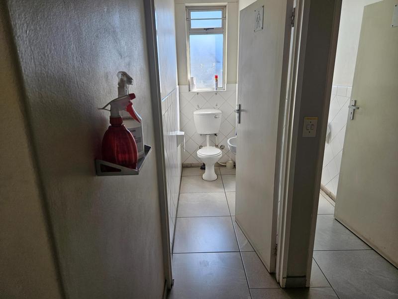 To Let commercial Property for Rent in Montague Gardens Western Cape